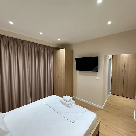 Apartment Center 1 *
